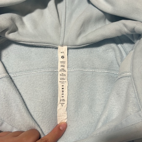 WORN ONCE Powder Blue (limited edition color) Lululemon Scuba - Picture 6 of 8